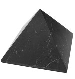 Šungitová pyramida neleštěná 4x4cm